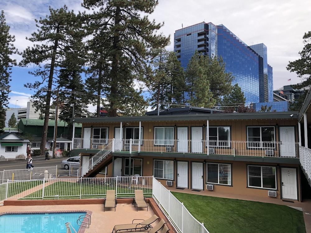 Alpine & Hotel South Lake Tahoe