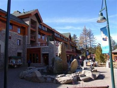 Bluelake @ Heavenly Village