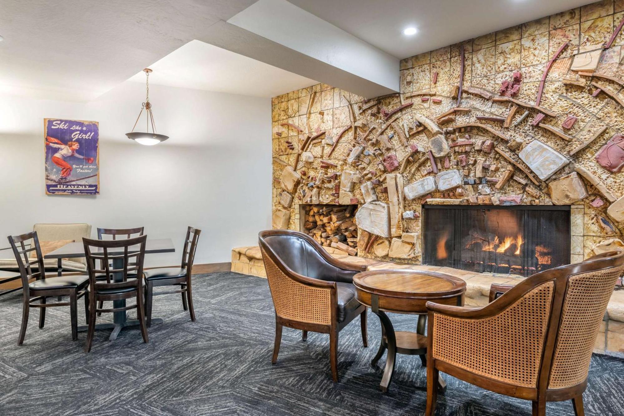 Hilton Vacation Club Tahoe Seasons Tahoe Hotel 3*