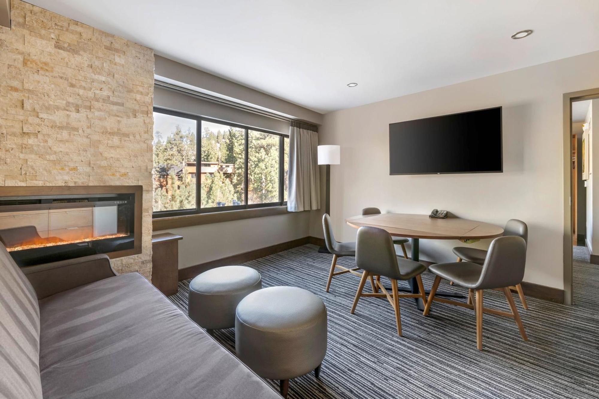 Hotel Hilton Vacation Club Tahoe Seasons Tahoe South Lake Tahoe