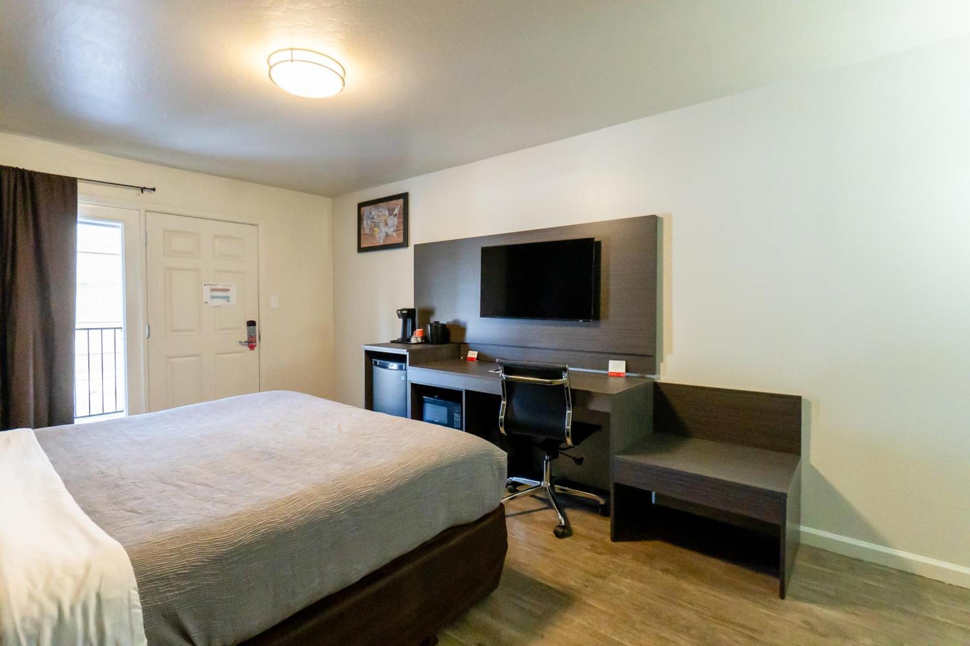 Econo & Heavenly Village Area Hotel South Lake Tahoe