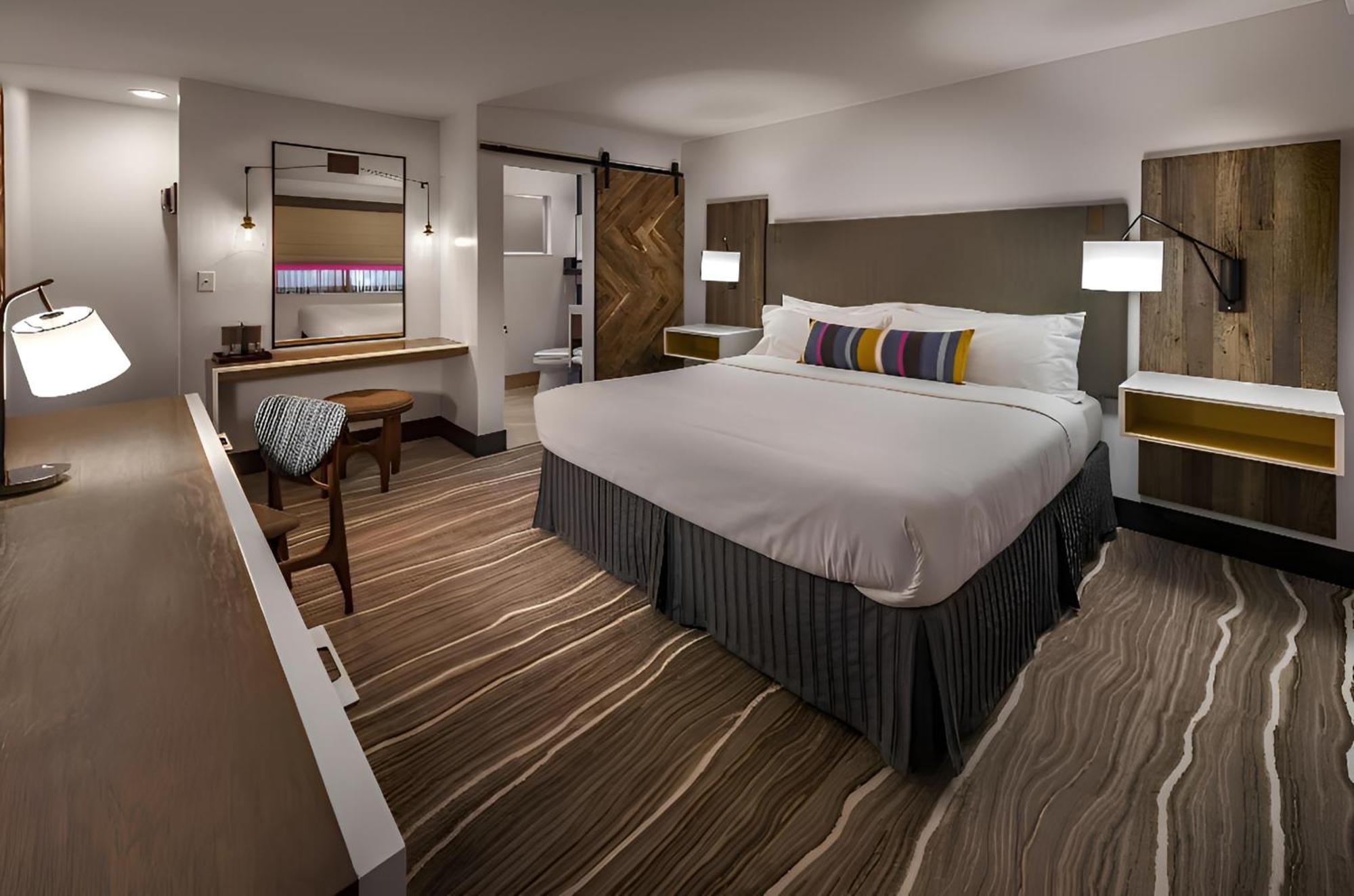 Becket, Bw Signature Collection Hotel 3*
