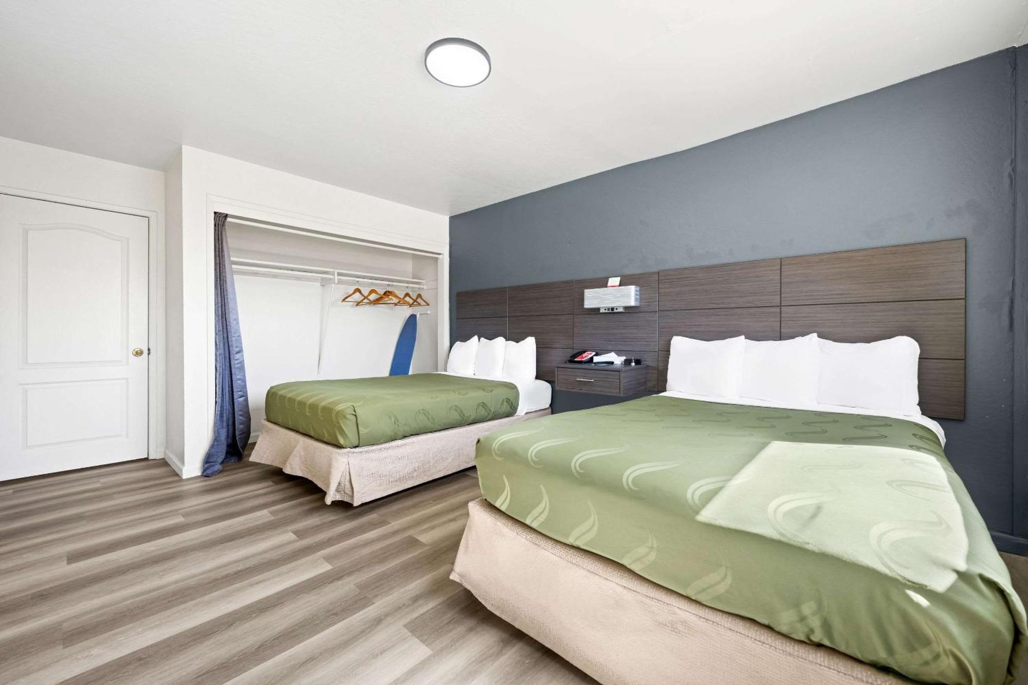Econo & Heavenly Village Area South Lake Tahoe