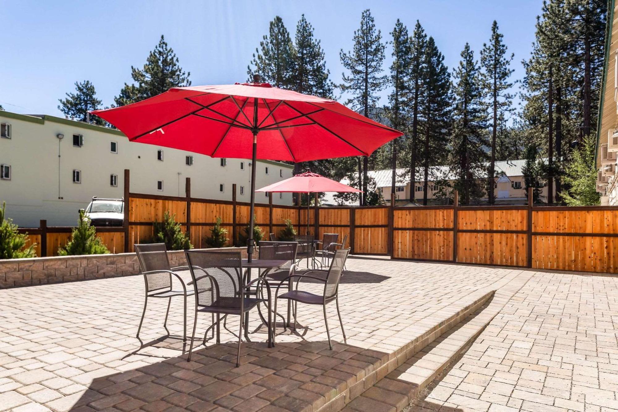 Econo & Heavenly Village Area Hotel South Lake Tahoe