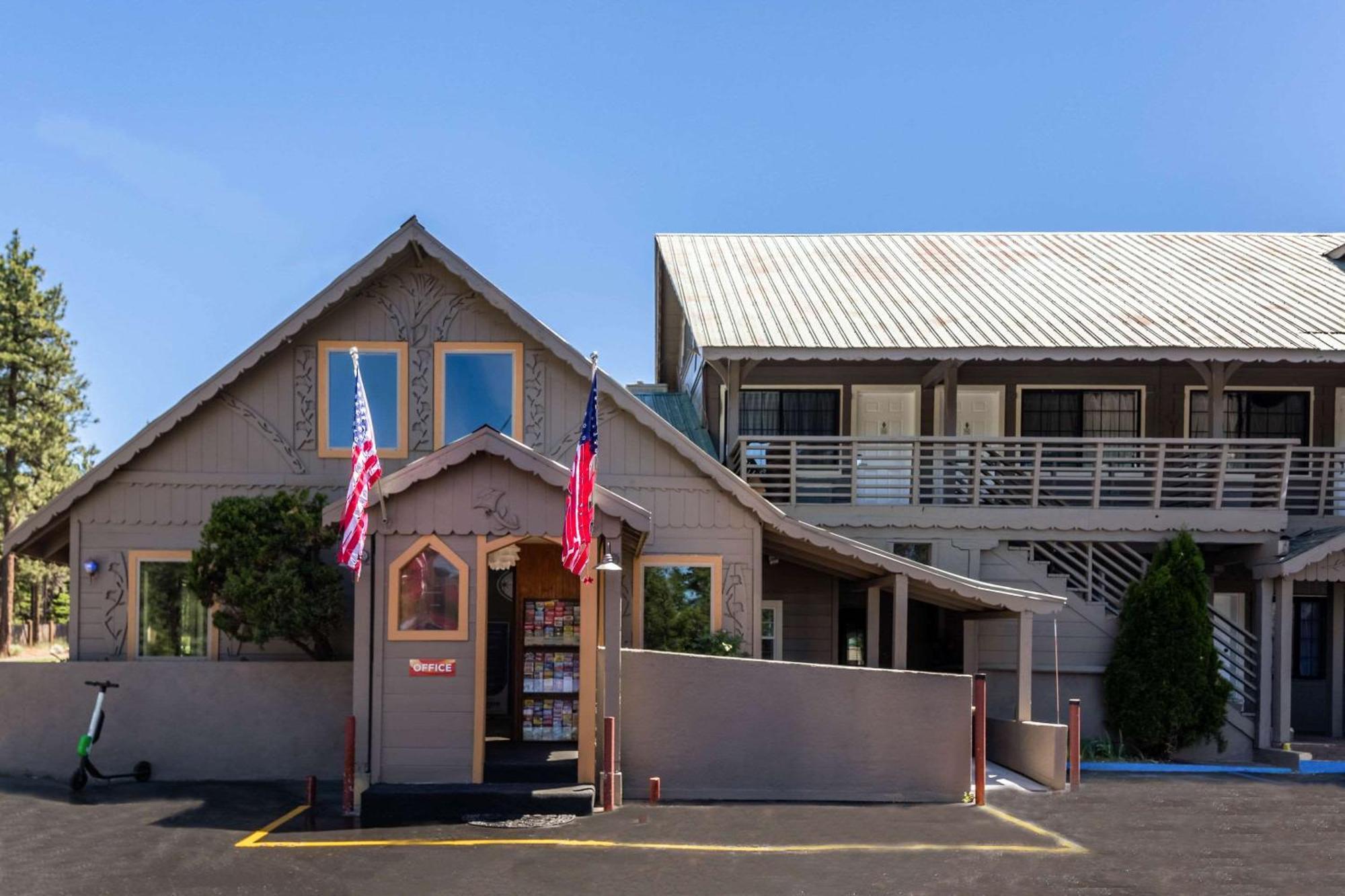 Econo & Heavenly Village Area Hotel South Lake Tahoe