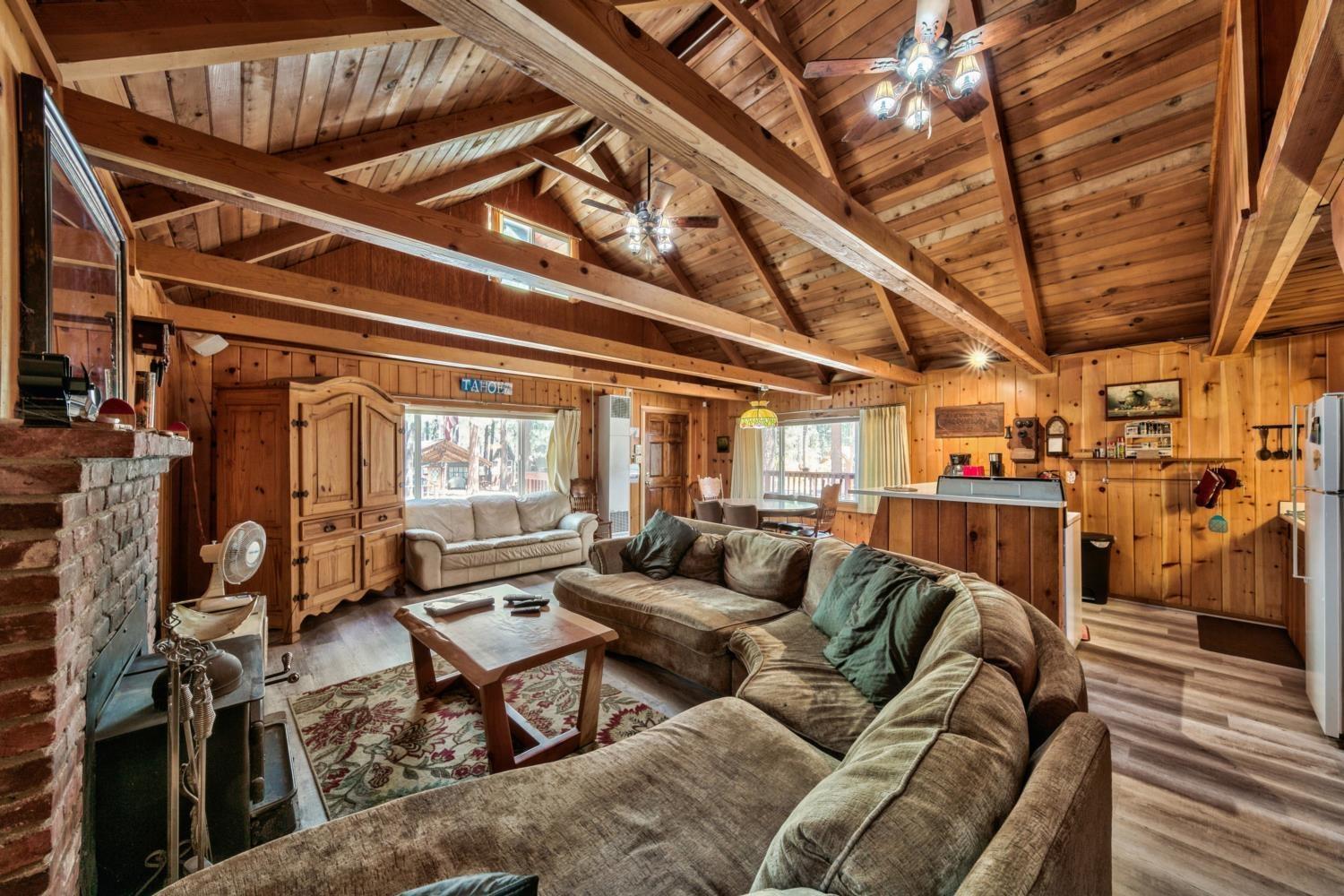 Hank Monk Chalet *