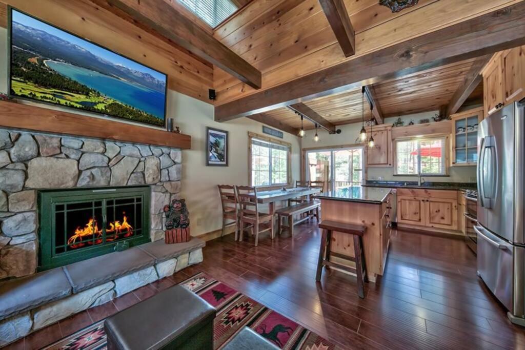 Tahoe Townie - Cozy In South Tahoe!