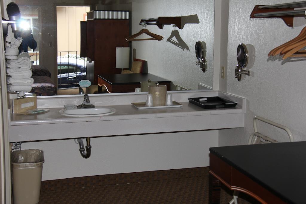 Hotel Tahoe North 2*