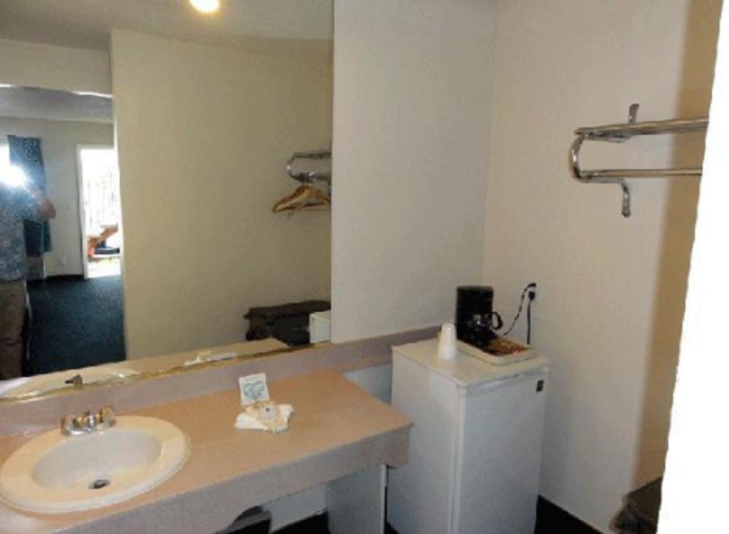 Motel Bluelake @ Heavenly Village