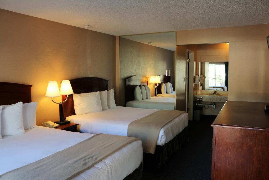 Bluelake @ Heavenly Village Motel 2*