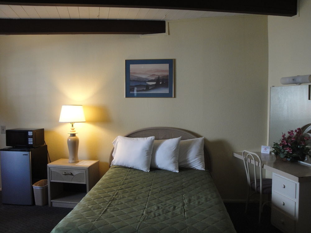 Motel Travel 2*