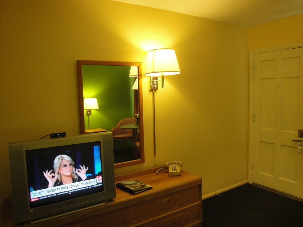 Motel Travel