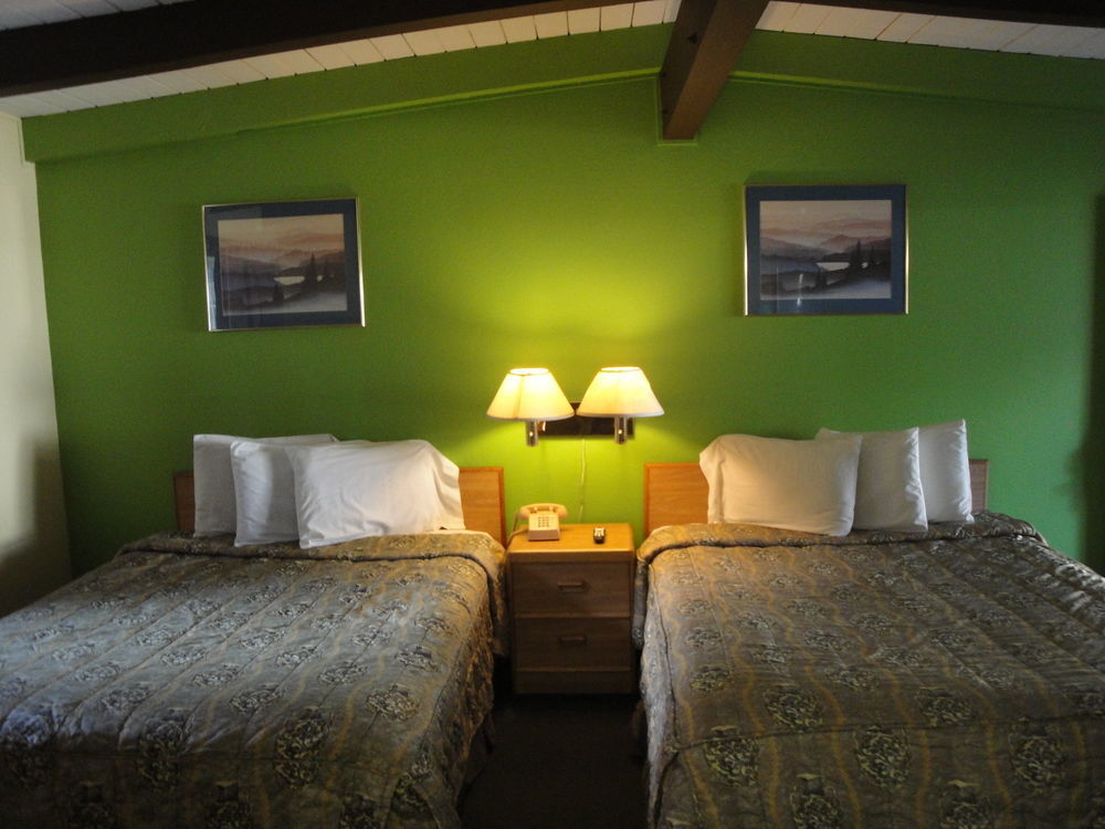 Travel Motel