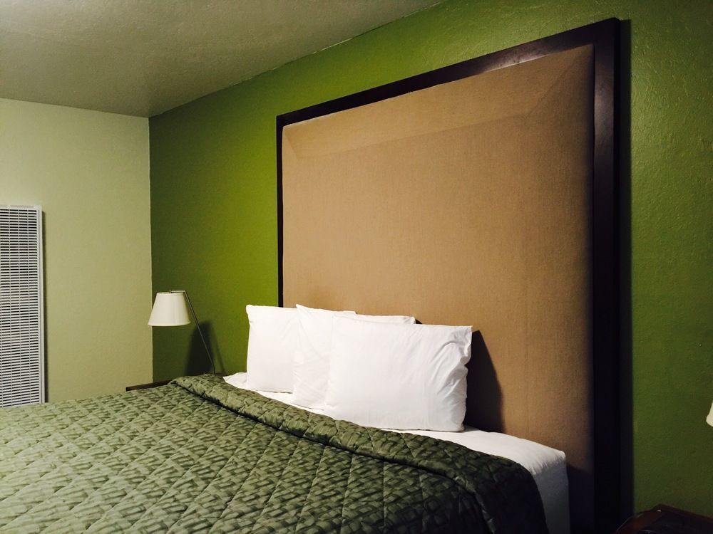 Econo & Heavenly Village Area * South Lake Tahoe