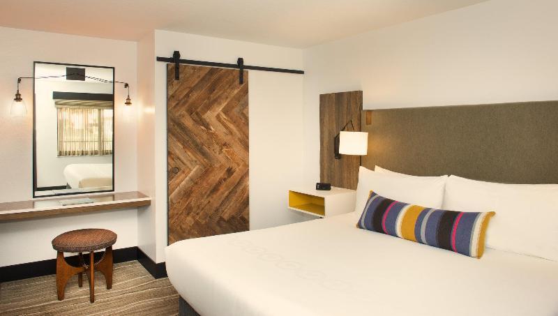 Park Tahoe Inn 3*