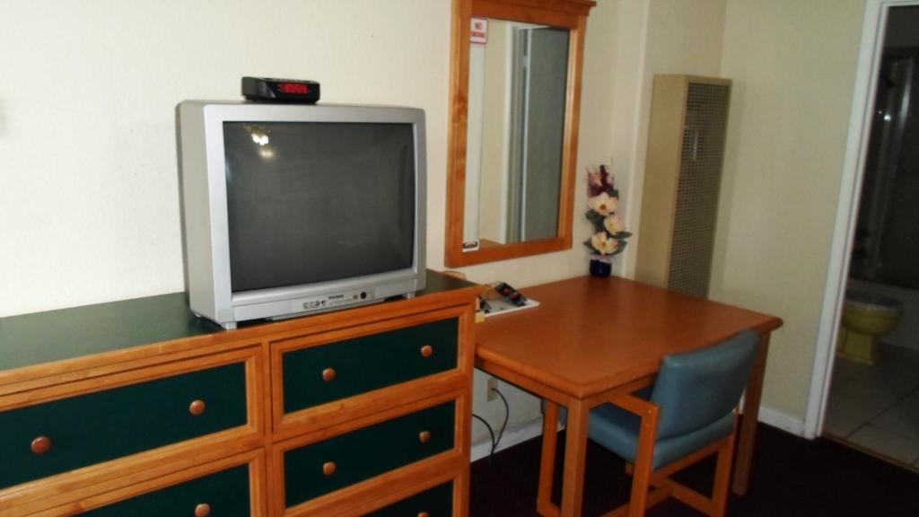 Motel Travelers And South Tahoe South Lake Tahoe