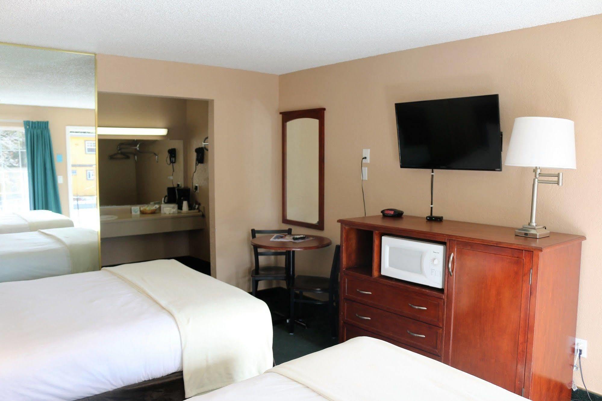 Motel Bluelake @ Heavenly Village