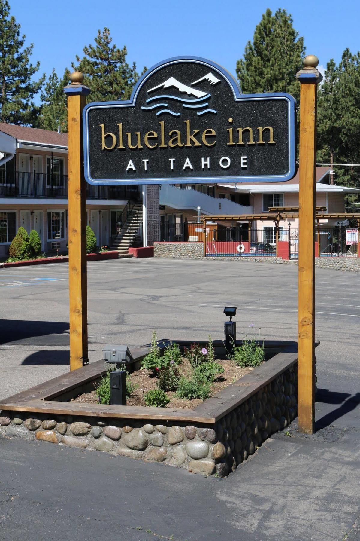 Bluelake @ Heavenly Village Motel