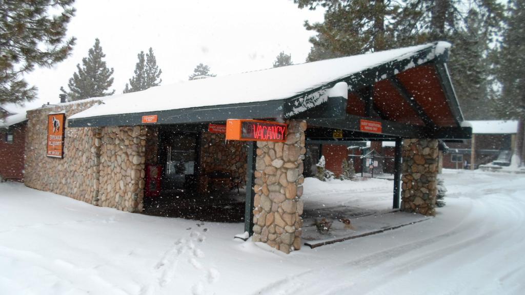 3 Peaks & Club Resort