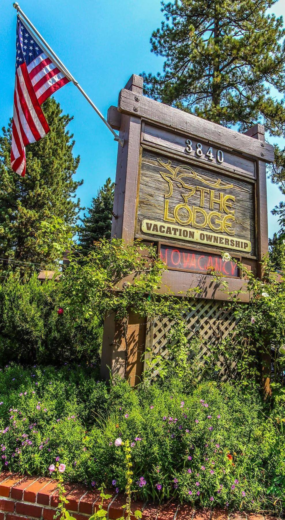 The At Tahoe Resort 2*