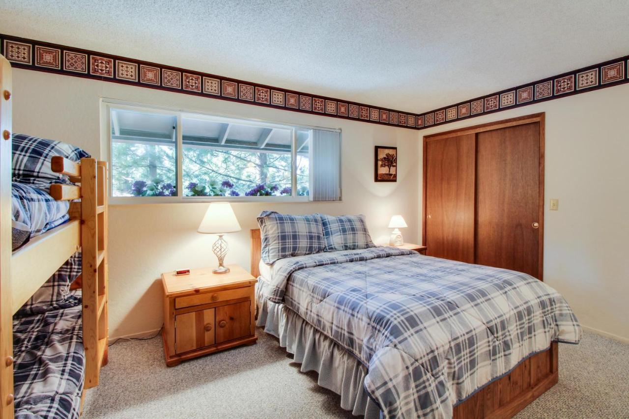 Hit The Slopes At Sitzmark Holiday home *