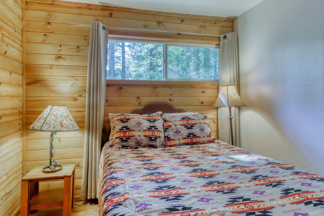 Spruce Grove Washoe Cabin